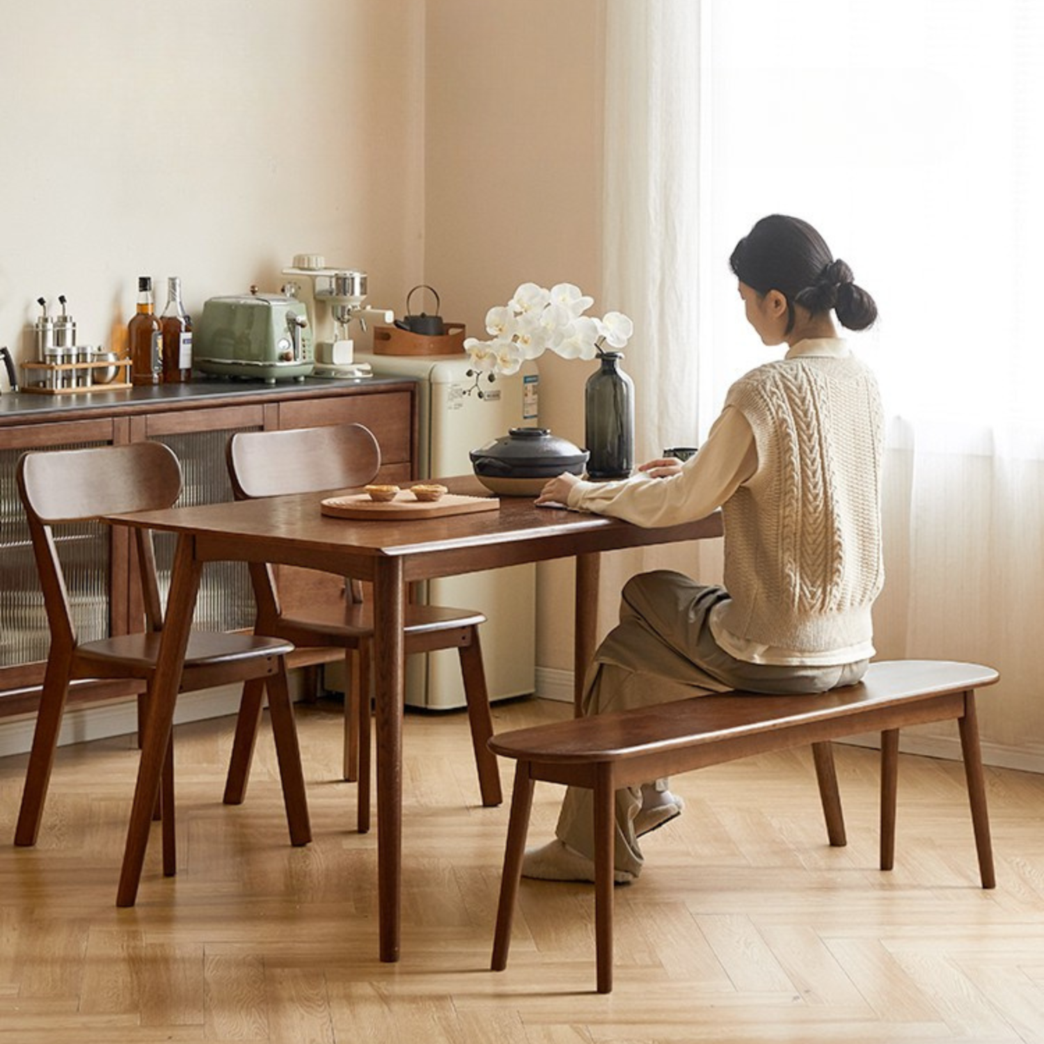 weiat Solid wood walnut color long bench